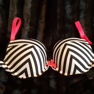 Victoria Secret Very Sexy Push up Bra